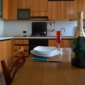  Appartamento Casa Faby - Family House Baggio Italia